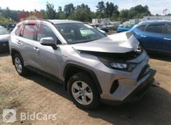 تۆیۆتا ڕاڤ 4